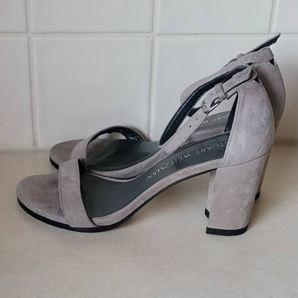 Stuart Weitzman Nearly Nude Strap Sandal Size 4 Gray - Picture 5 of 8